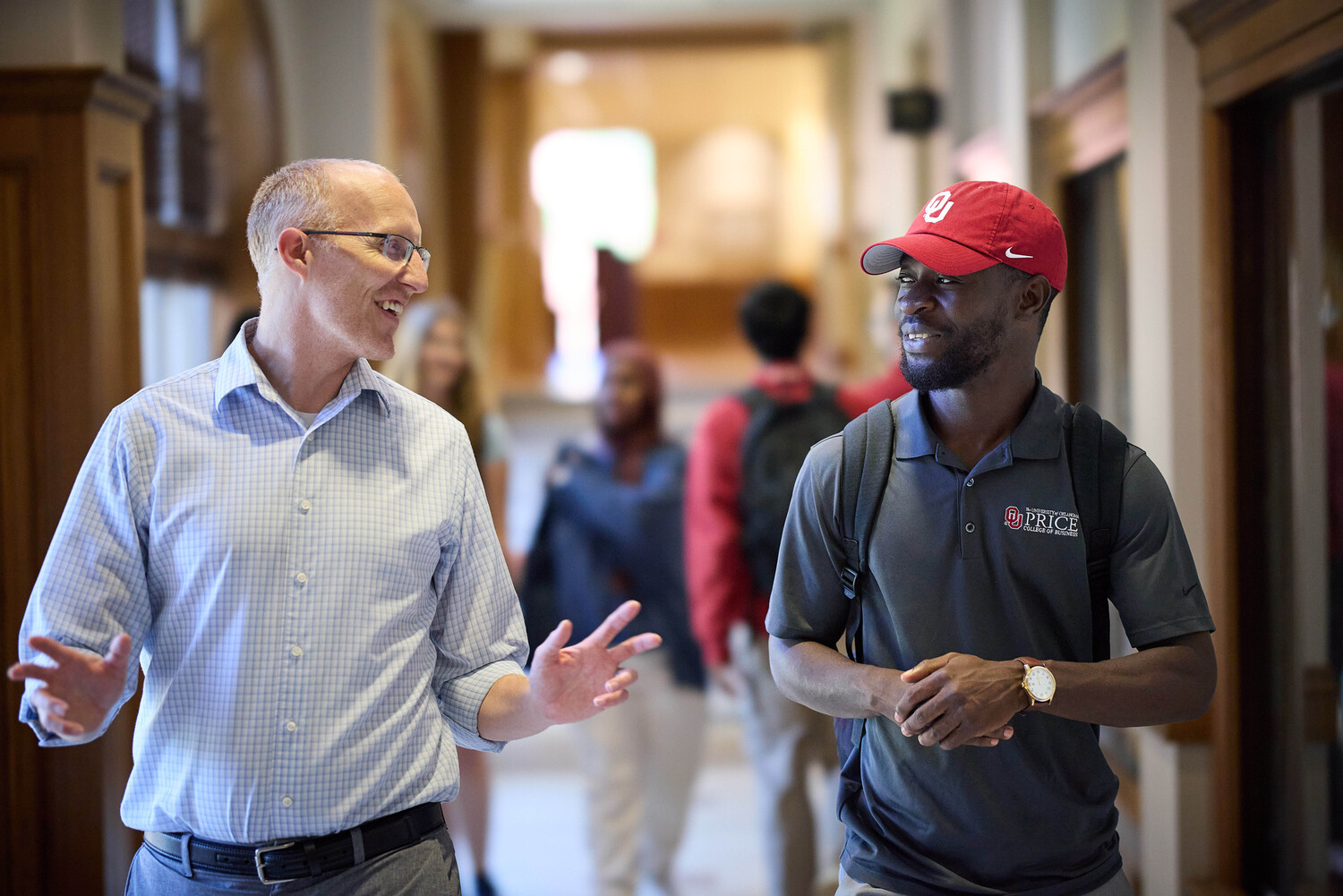 Troy.Smith.and.student-4.jpg