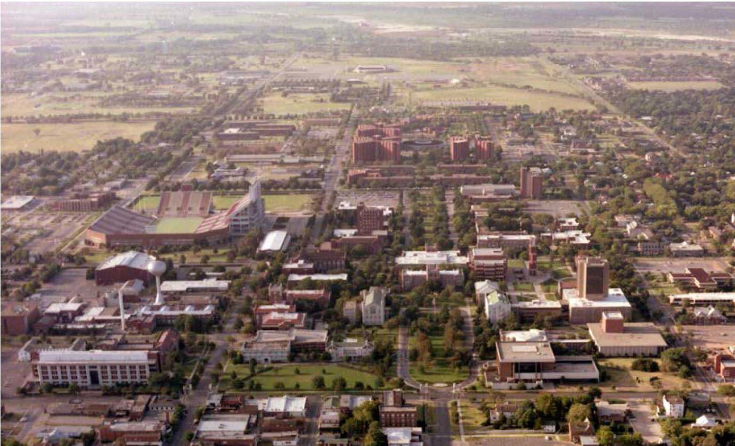 campus1985a.jpg