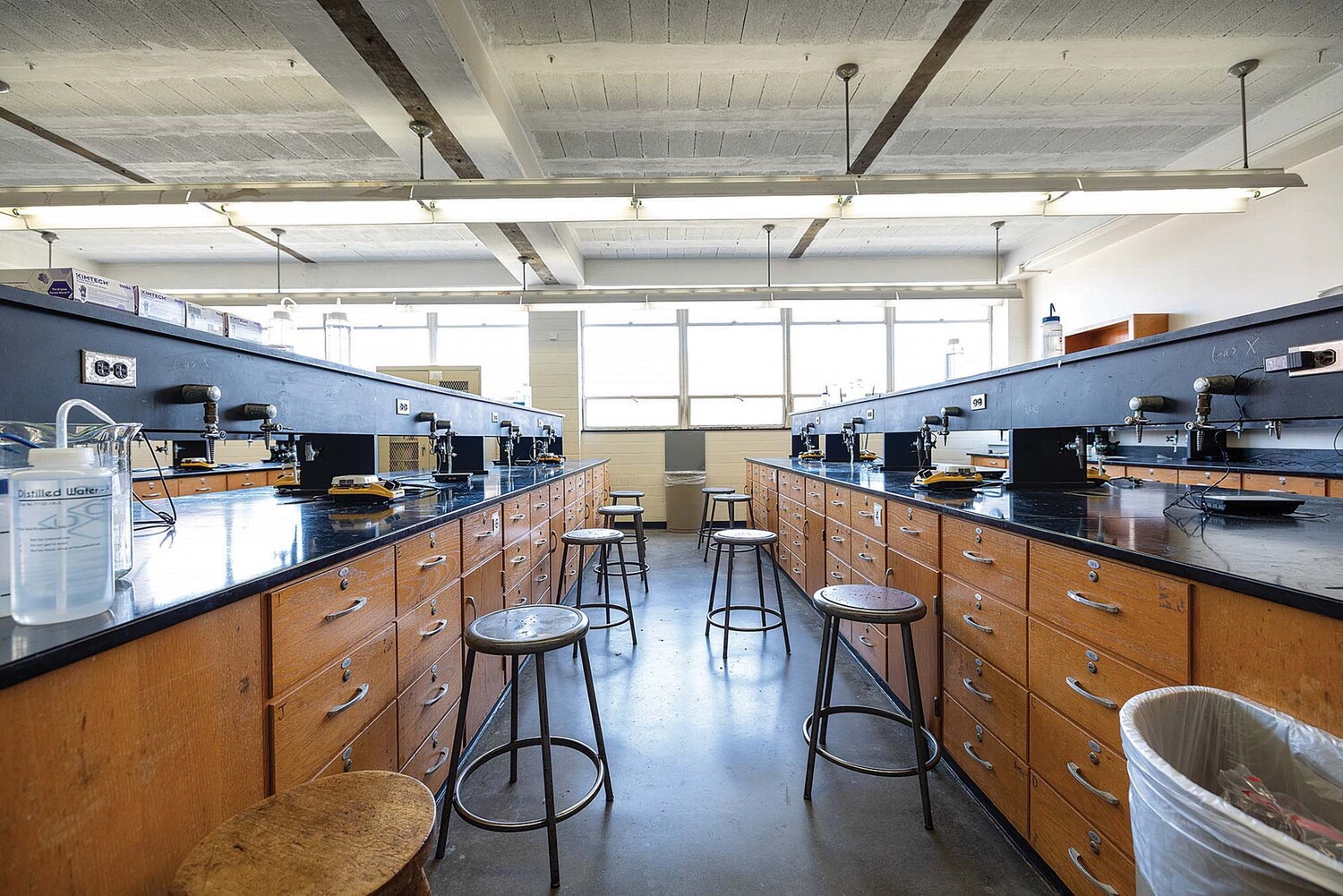 stem-bldg-old-lab.jpg